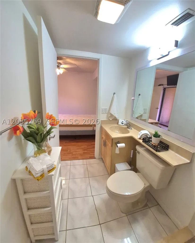 23106 Oxford Place Boca Raton FL 33433