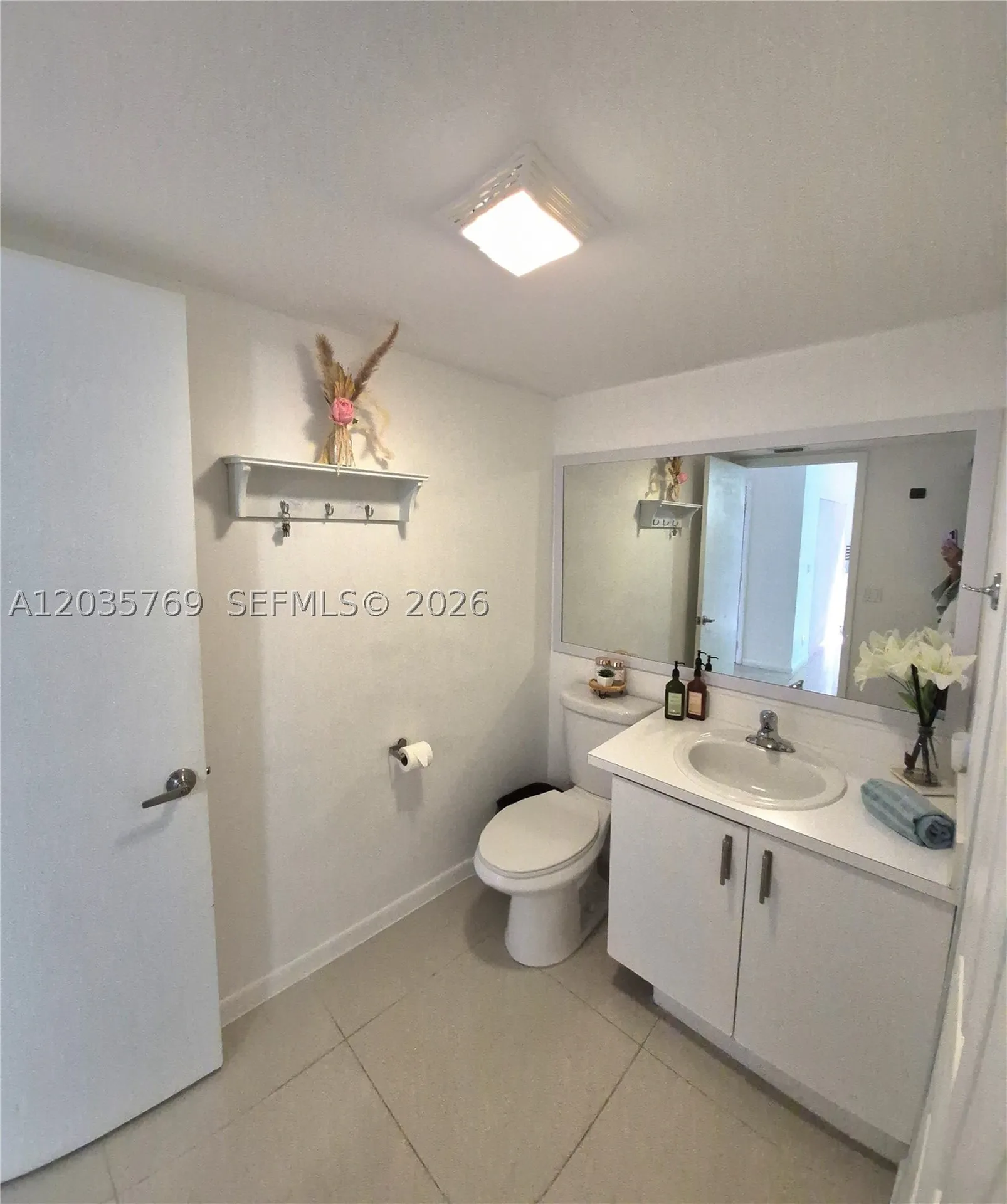 23106 Oxford Place Boca Raton FL 33433
