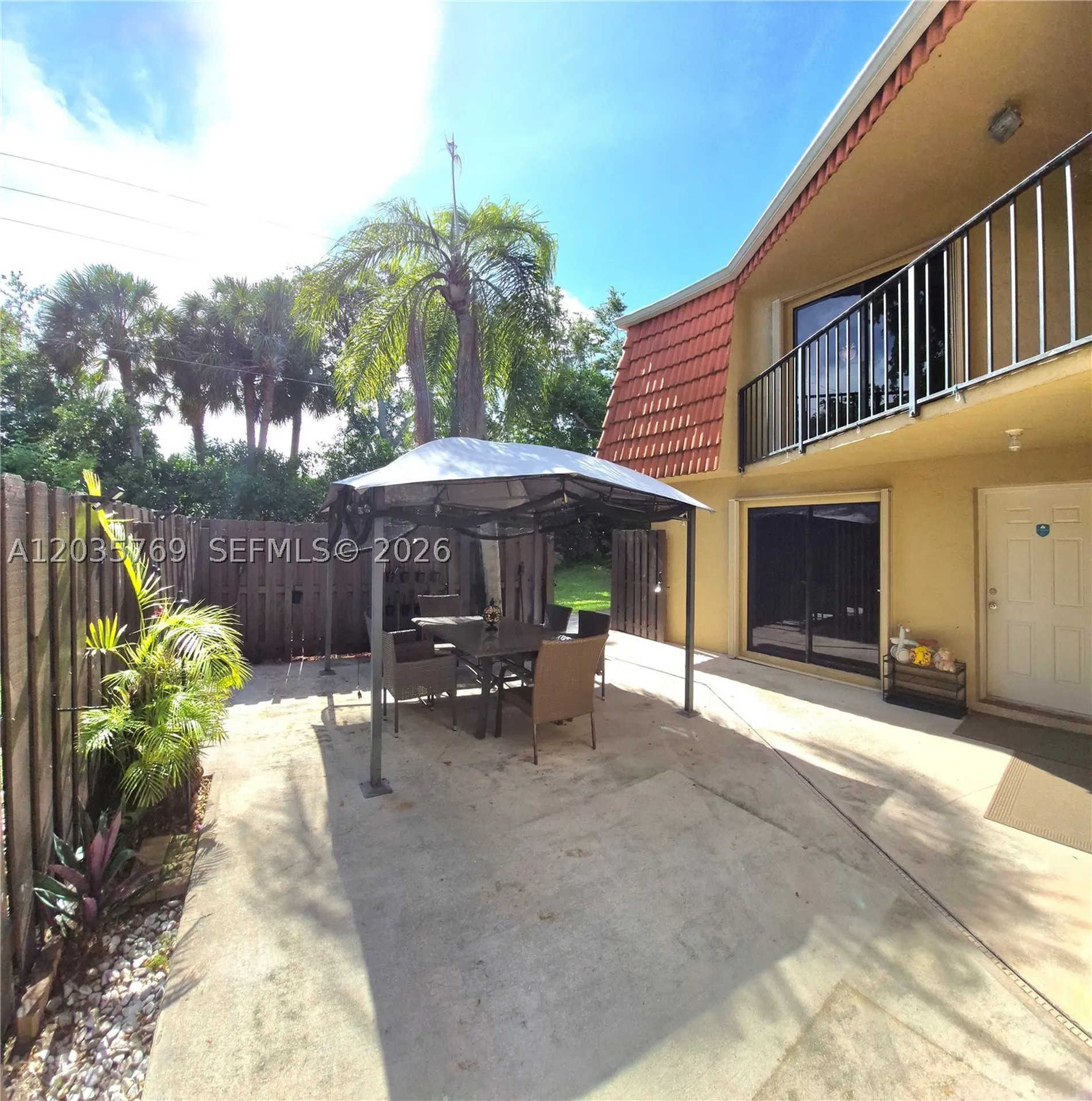 23106 Oxford Place Boca Raton FL 33433