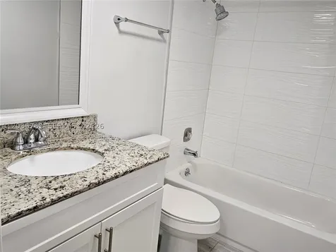 8075 SW 107th Avenue Miami FL 33173