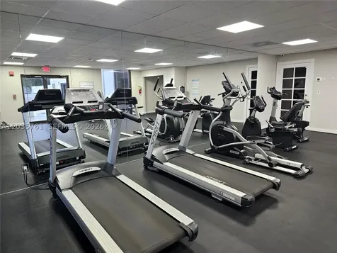 8075 SW 107th Avenue Miami FL 33173