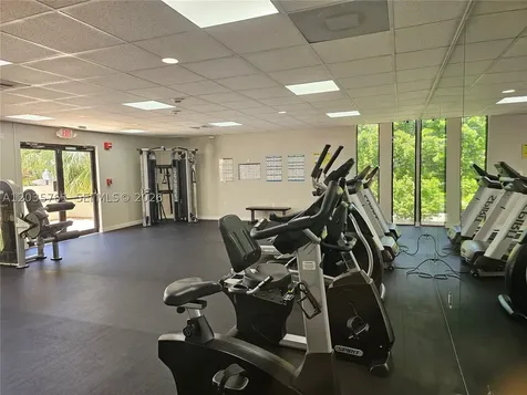 8075 SW 107th Avenue Miami FL 33173