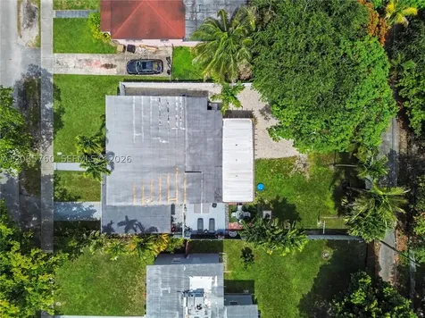 960 NE 146th Street North Miami FL 33161