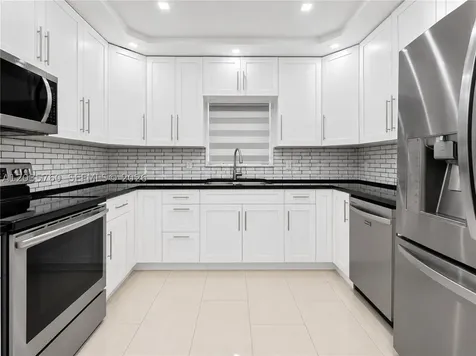 960 NE 146th Street North Miami FL 33161