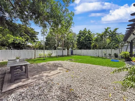 960 NE 146th Street North Miami FL 33161