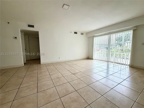 4271 NW 5th Street Plantation FL 33317