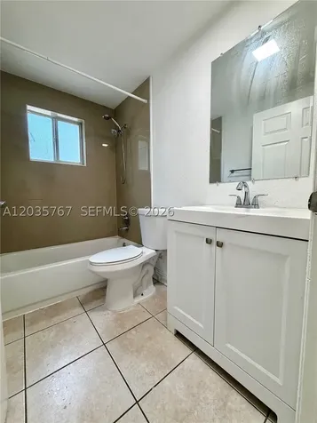 4271 NW 5th Street Plantation FL 33317