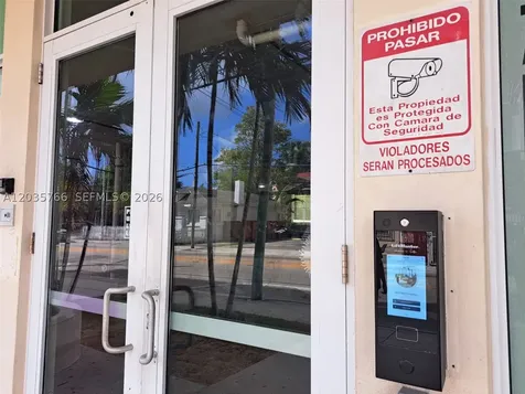 120 SW 8th Avenue Miami FL 33130