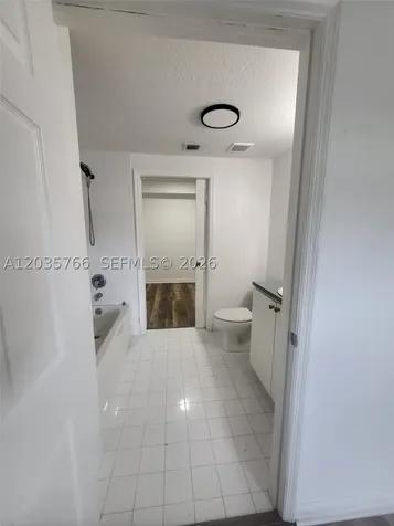 120 SW 8th Avenue Miami FL 33130