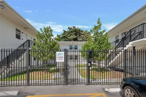 1710 NW 1st Court Miami FL 33136