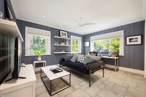 1621 Nocatee Drive Coconut Grove FL 33133