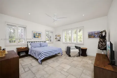 1621 Nocatee Drive Coconut Grove FL 33133