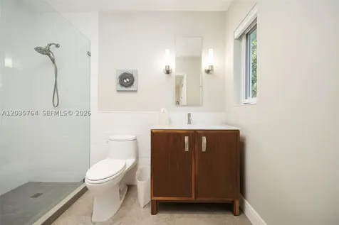 1621 Nocatee Drive Coconut Grove FL 33133