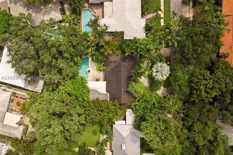1621 Nocatee Drive Coconut Grove FL 33133