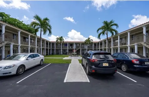 420 NW 10th Street Miami FL 33136