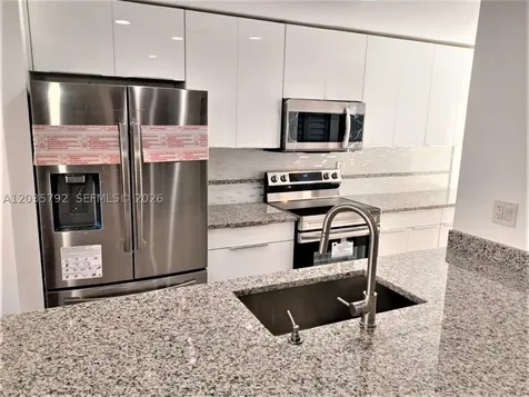 843 NW 81st Avenue Plantation FL 33324