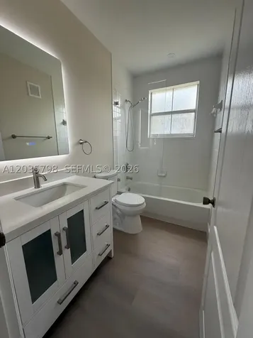 16432 SW 47th Terrace Miami FL 33185