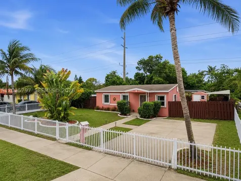 16420 NW 18th Place Miami Gardens FL 33054