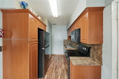 16420 NW 18th Place Miami Gardens FL 33054