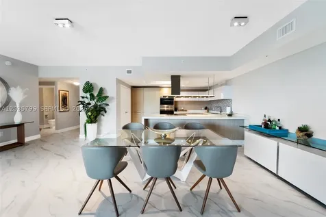 17111 Biscayne Boulevard North Miami Beach FL 33160
