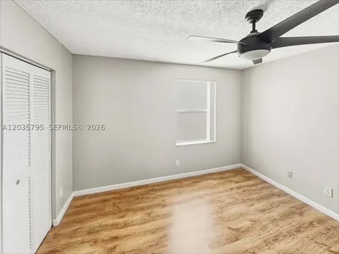 Pembroke Pines FL 33029