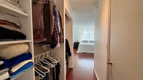 2780 NE 183rd Street Aventura FL 33160