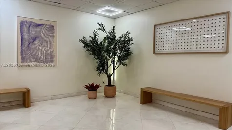 2780 NE 183rd Street Aventura FL 33160