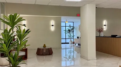 2780 NE 183rd Street Aventura FL 33160