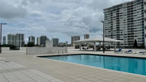 2780 NE 183rd Street Aventura FL 33160