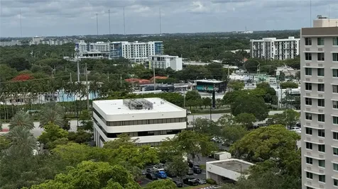 2780 NE 183rd Street Aventura FL 33160