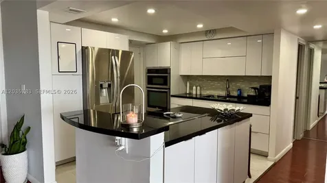2780 NE 183rd Street Aventura FL 33160