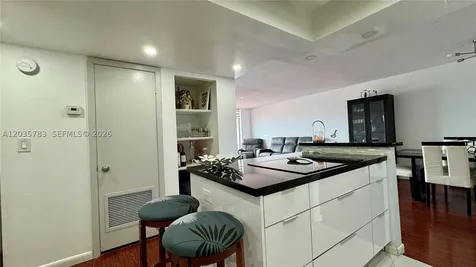 2780 NE 183rd Street Aventura FL 33160