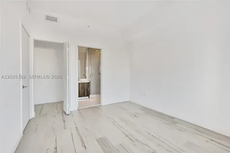 480 NE 31st Street Miami FL 33137