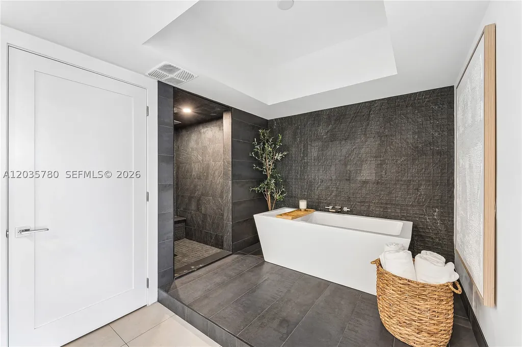 333 Las Olas Way Fort Lauderdale FL 33301