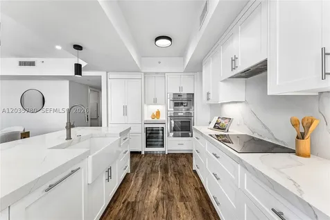 333 Las Olas Way Fort Lauderdale FL 33301