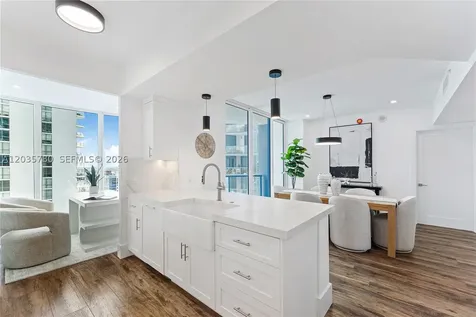 333 Las Olas Way Fort Lauderdale FL 33301