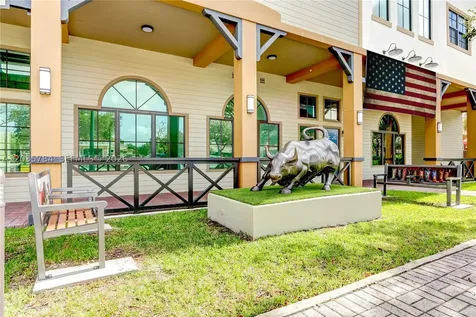 4100 Davie Road Davie FL 33314