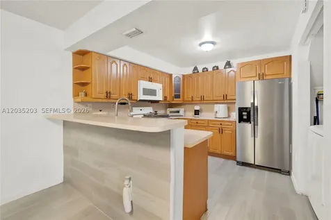 15460 SW 82nd Lane Miami FL 33193
