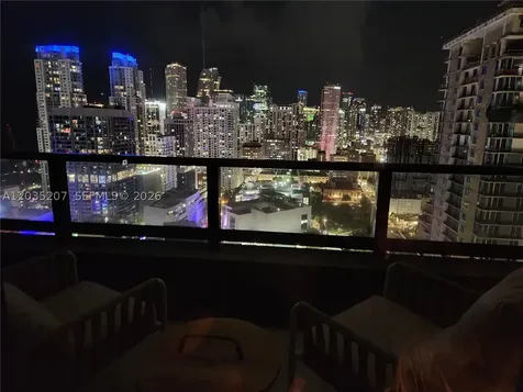 601 NE 1 Avenue Miami FL 33132