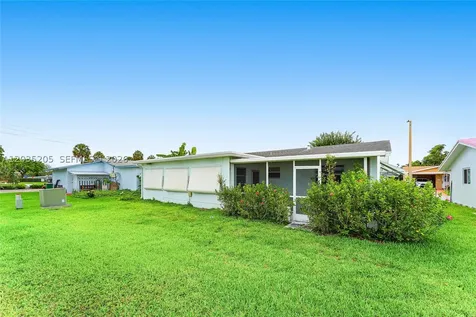 4705 NW 43rd Avenue Tamarac FL 33319