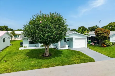 4705 NW 43rd Avenue Tamarac FL 33319