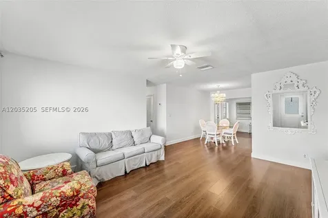 4705 NW 43rd Avenue Tamarac FL 33319