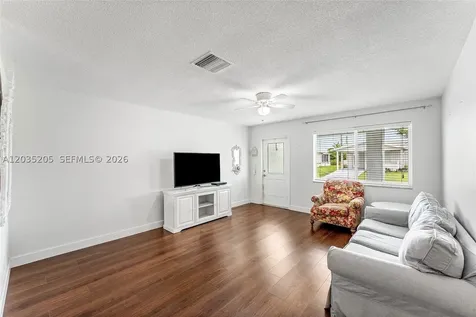 4705 NW 43rd Avenue Tamarac FL 33319