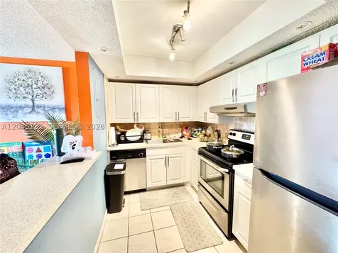 5570 NW 44th Street Lauderhill FL 33319