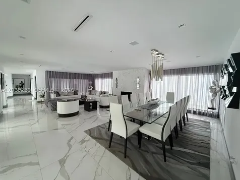 6460 SW 133rd Drive Pinecrest FL 33156