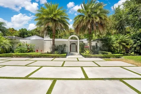 6460 SW 133rd Drive Pinecrest FL 33156