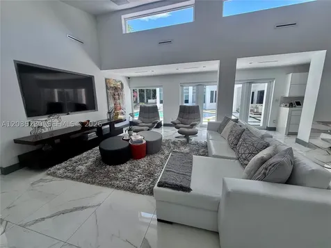 6460 SW 133rd Drive Pinecrest FL 33156