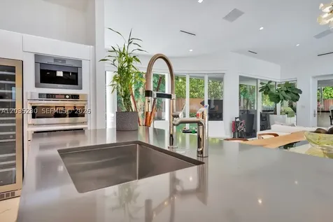 6460 SW 133rd Drive Pinecrest FL 33156