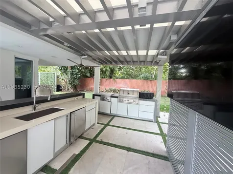 6460 SW 133rd Drive Pinecrest FL 33156