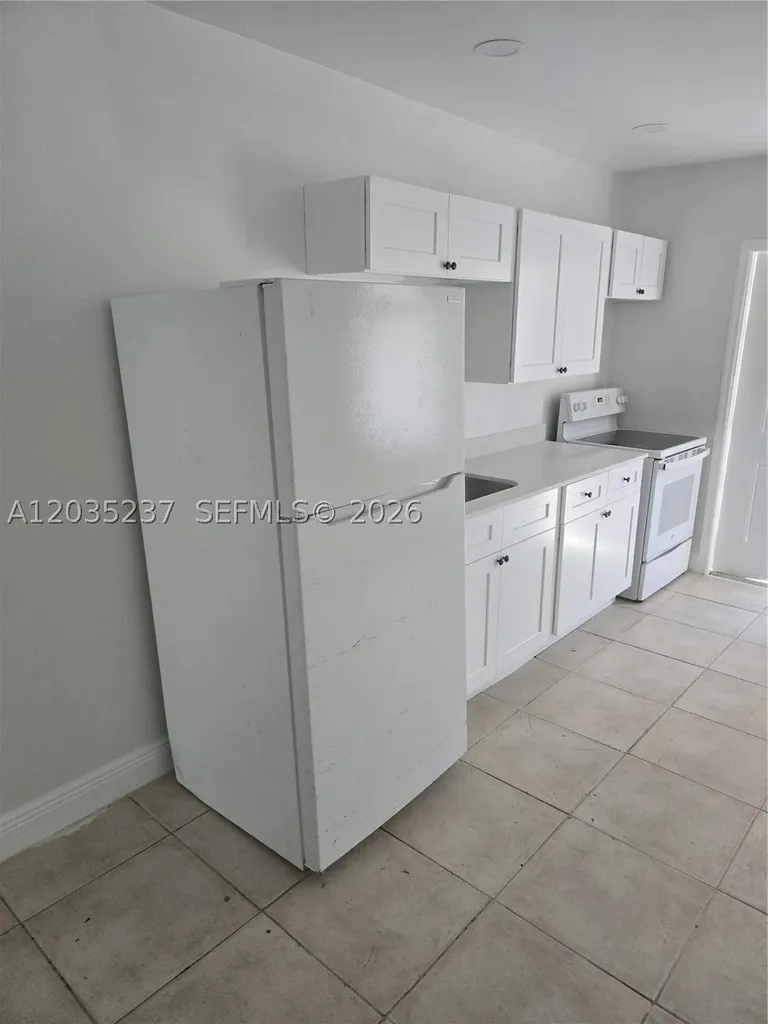 Hollywood FL 33020